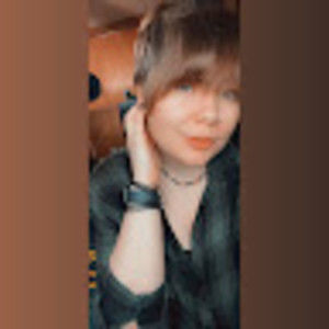 Meet your Posher, Celena